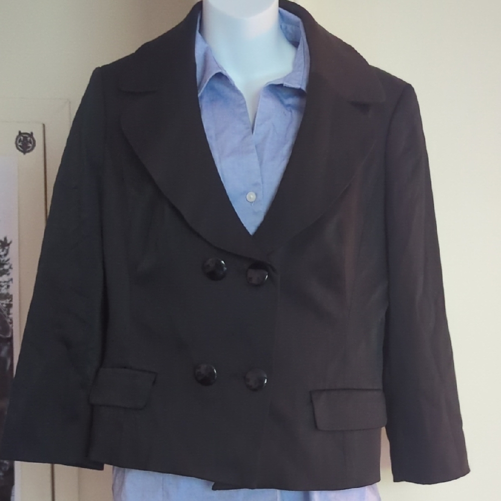 Baia Black Blazer with Notched Lapels